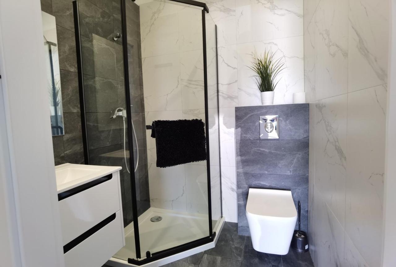 Domki Black Pearl Mielno Basen Sauna Jacuzzi Luaran gambar