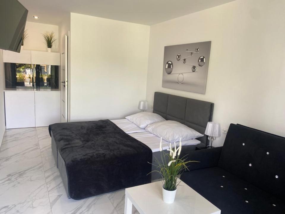 Domki Black Pearl Mielno Basen Sauna Jacuzzi Luaran gambar